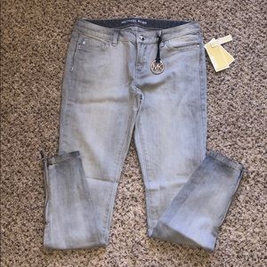 NWT Michael Kors skinny jean with zipper ankle
